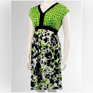 Motherhood Maternity Babydoll Green Dress Size Medium